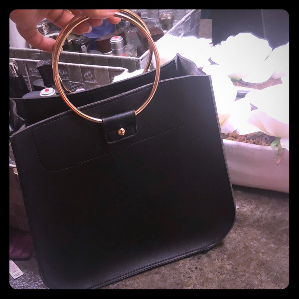 Ring evening bag